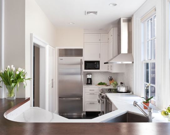 Kitchen Design Refrigerator in Corner