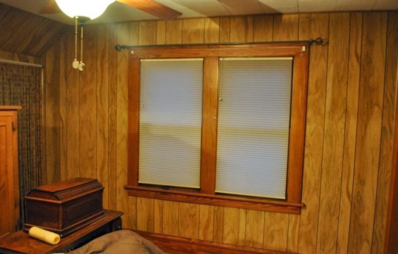 How to Decorate Wood Paneling without Painting