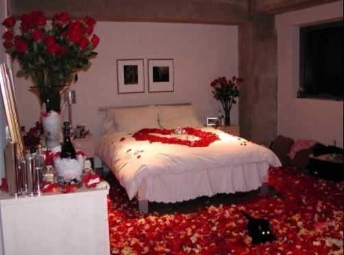 How to Decorate Room for Honeymoon 1