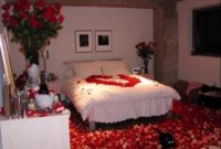 How to Decorate Room for Honeymoon