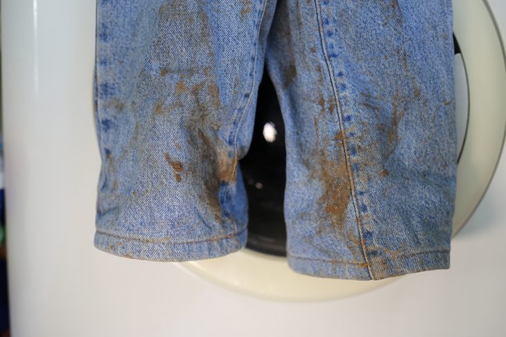 How to Remove All Kinds of Clothes Stains