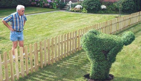 how to install a fence next to a neighbors fence