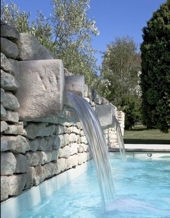 Waterfall at home: 7 ideas to inspire you and how to do it